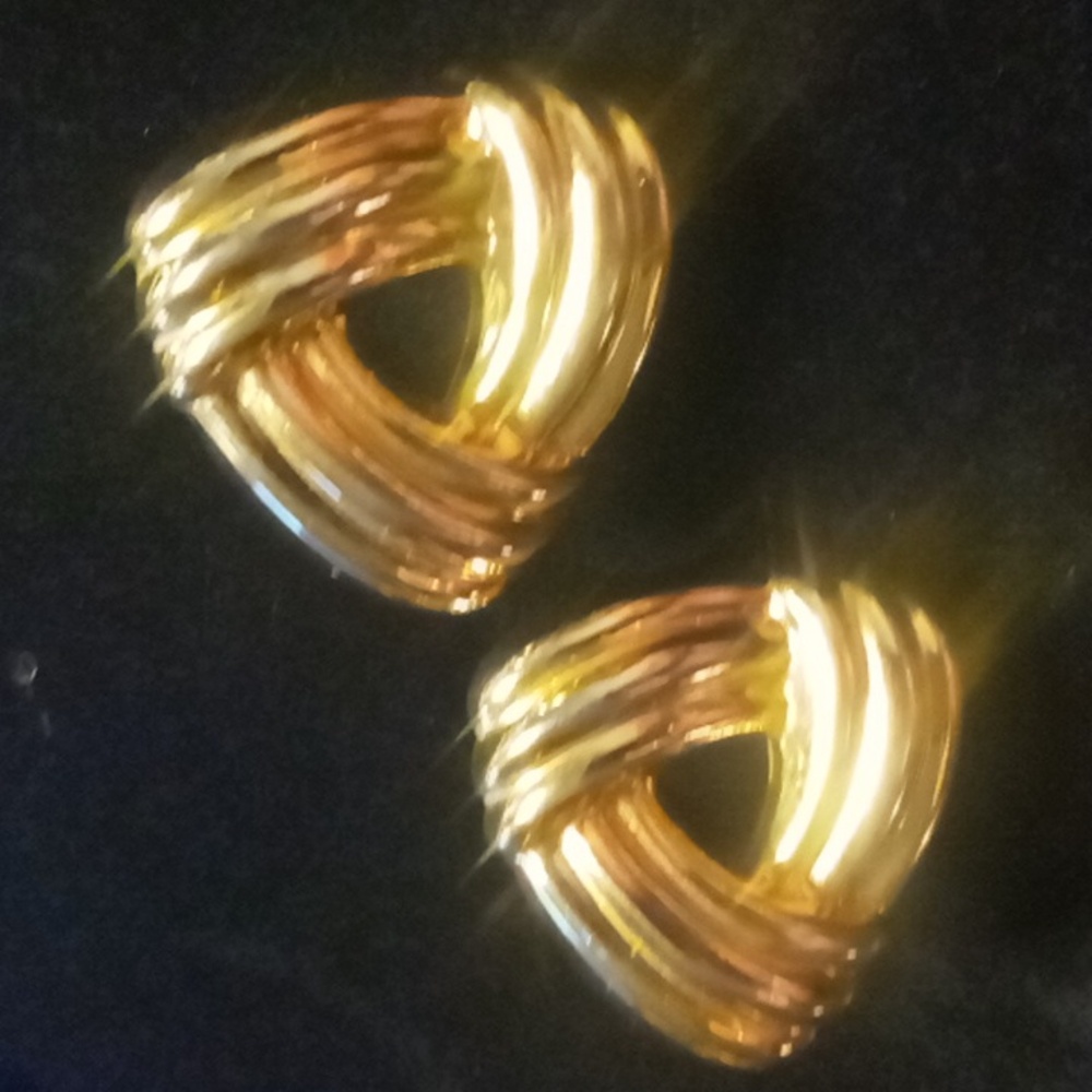 Vintage clip on earrings gold tone layered triangle & puffy